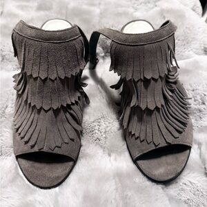 Fringed Gray Women's Sandals